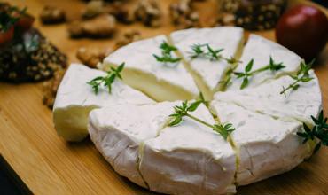 Cheese and wine pairing